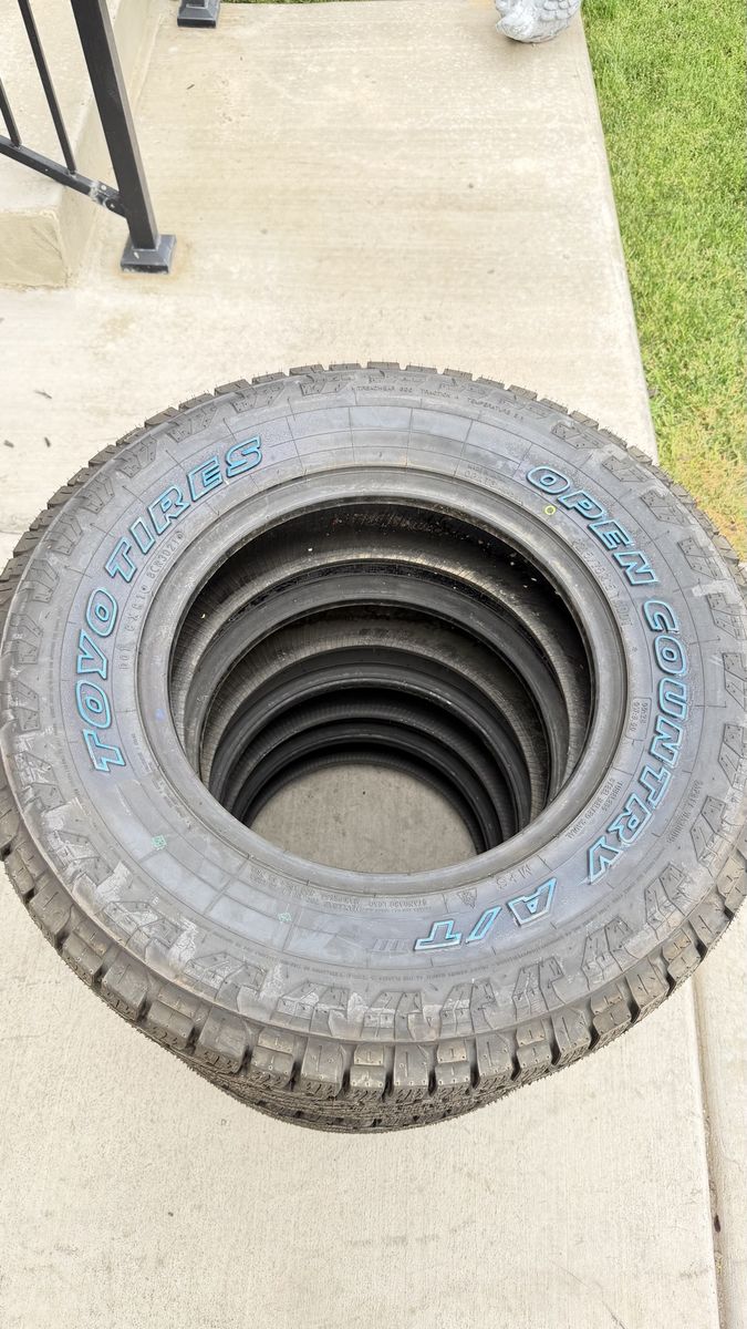 Main image 5