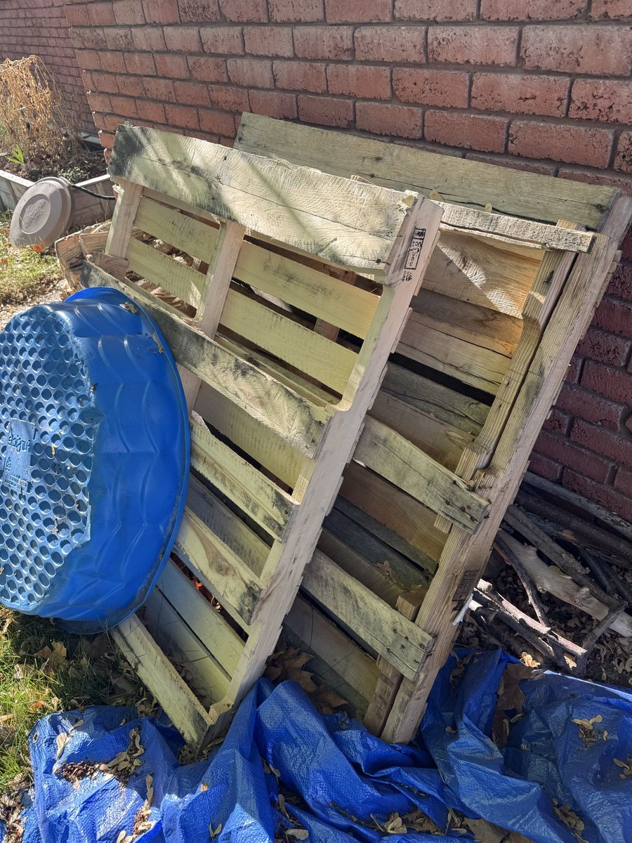 Free pallets
