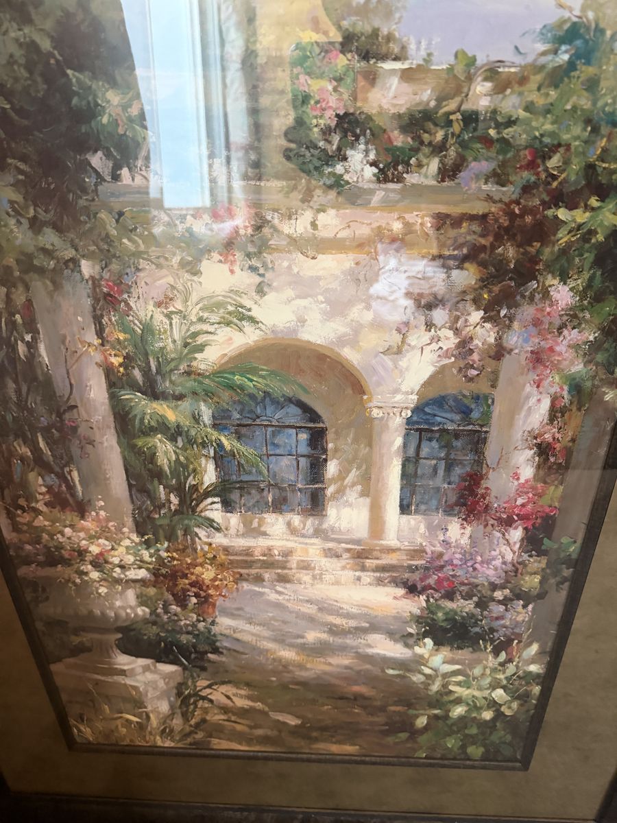 Main image 7