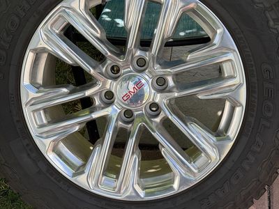 Like new 2024 GMC Yukon Denali wheels and tires