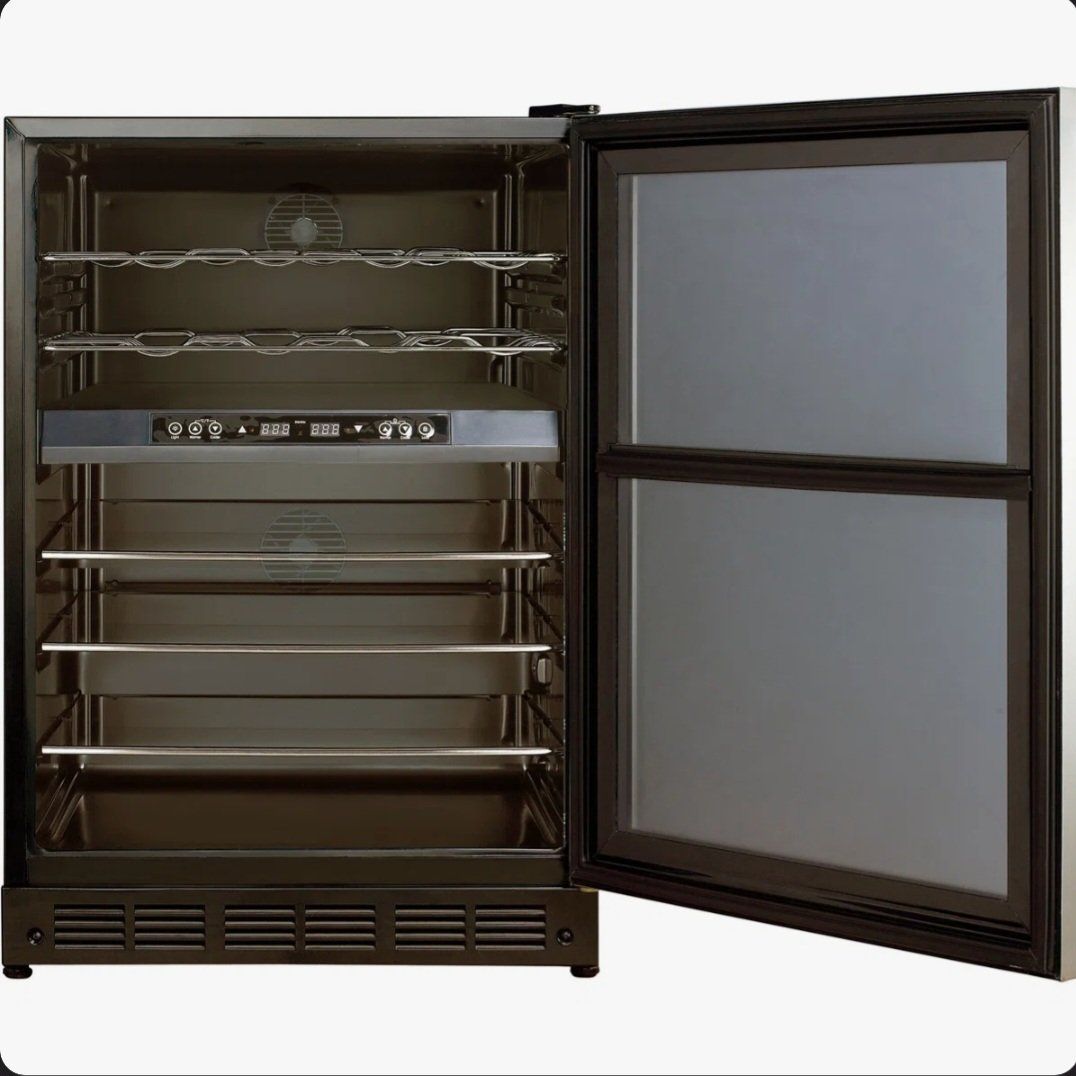 Main image 3