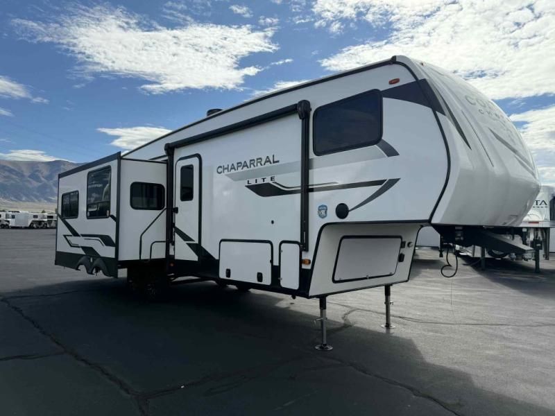 New 2026 Coachmen Chaparral Lite 30RLS