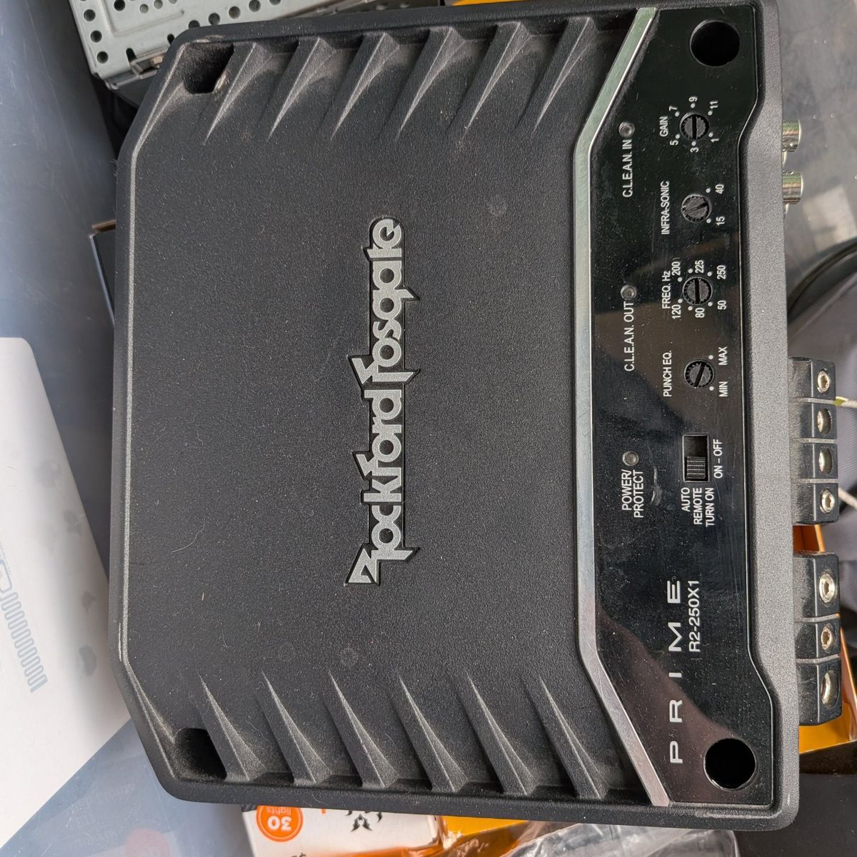 Rockford fosgate prime 250 subwoofer amp