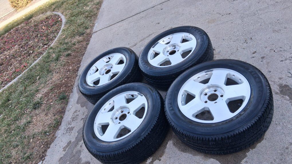 Saturn Vue 17″ OEM Wheel Machined