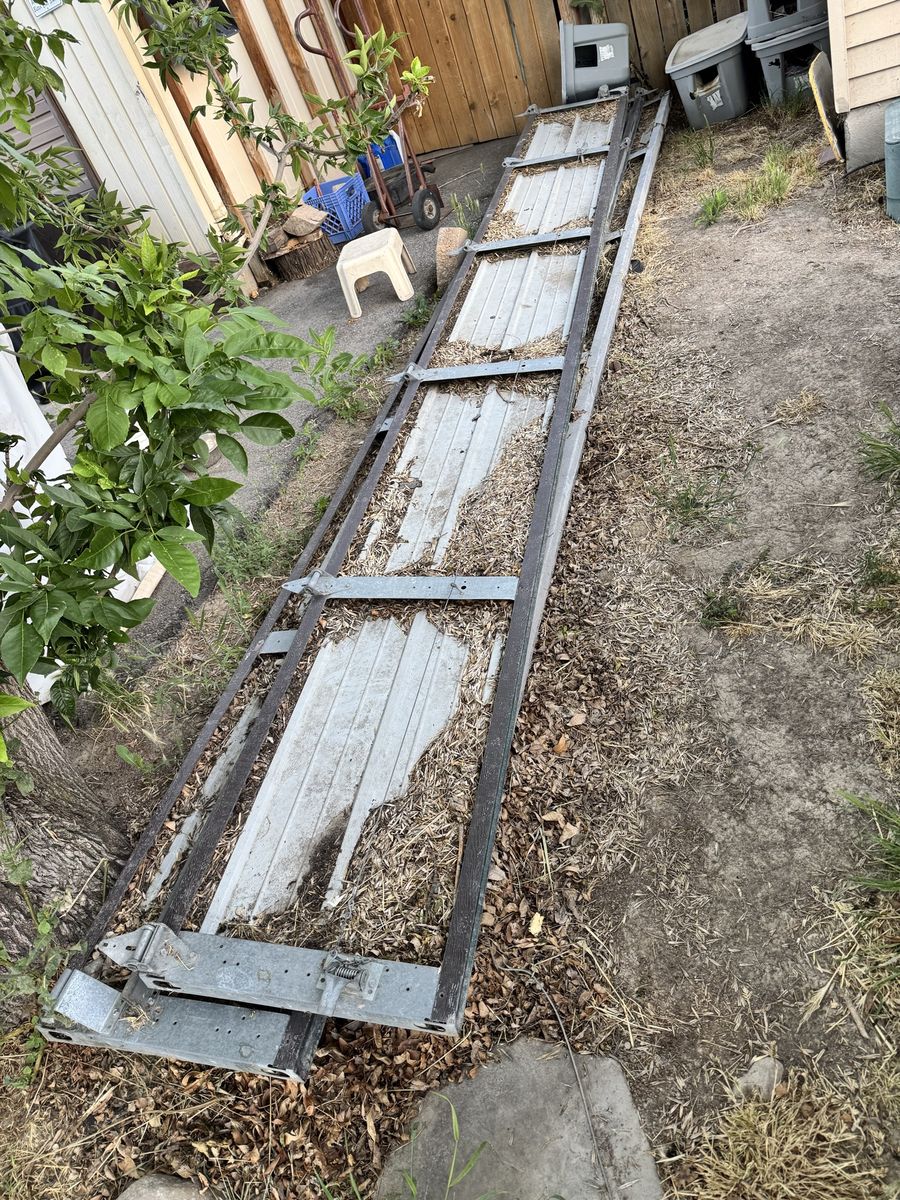 Free aluminum garage door