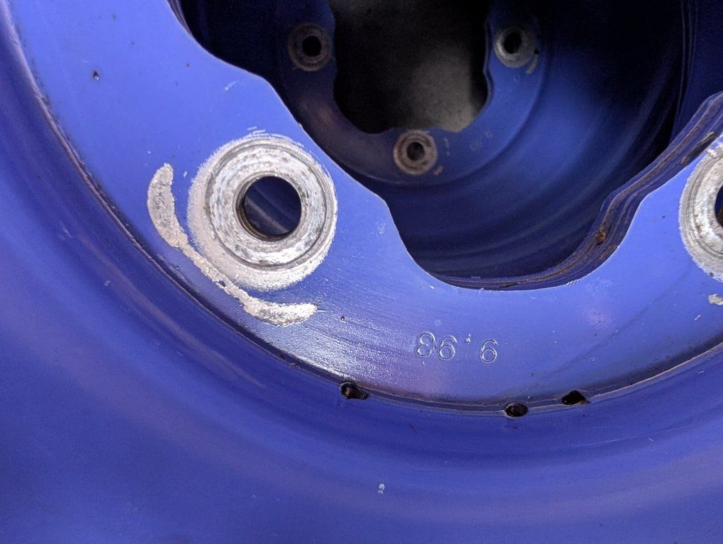Main image 3