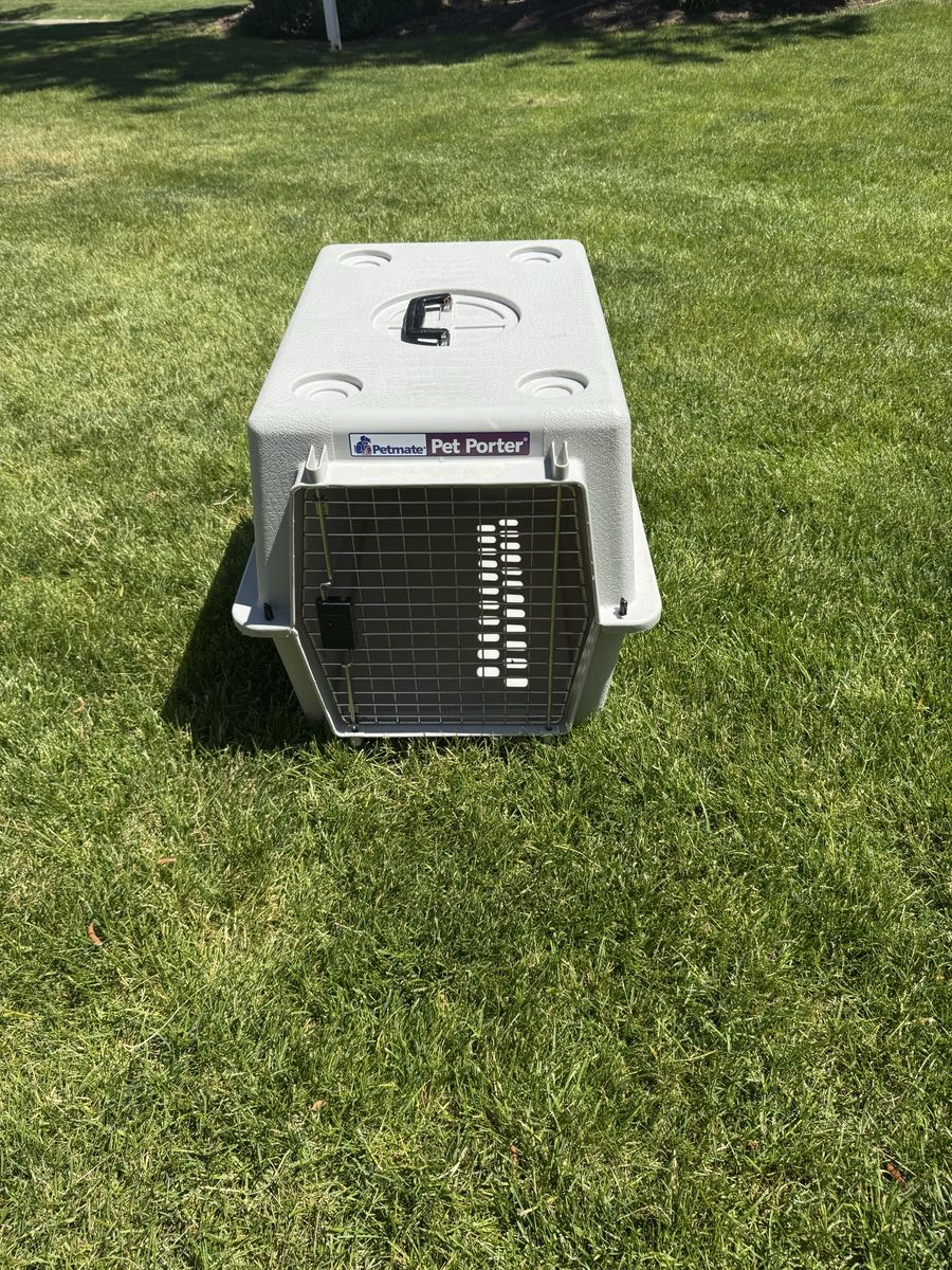 Petmate Pet Porter Medium Dog Crate Kennel Carrier Gray with Handle