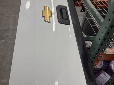 OEM 2007-2014 Chevrolet Silverado / GMC Sierra Tailgate (White) - Good Condition