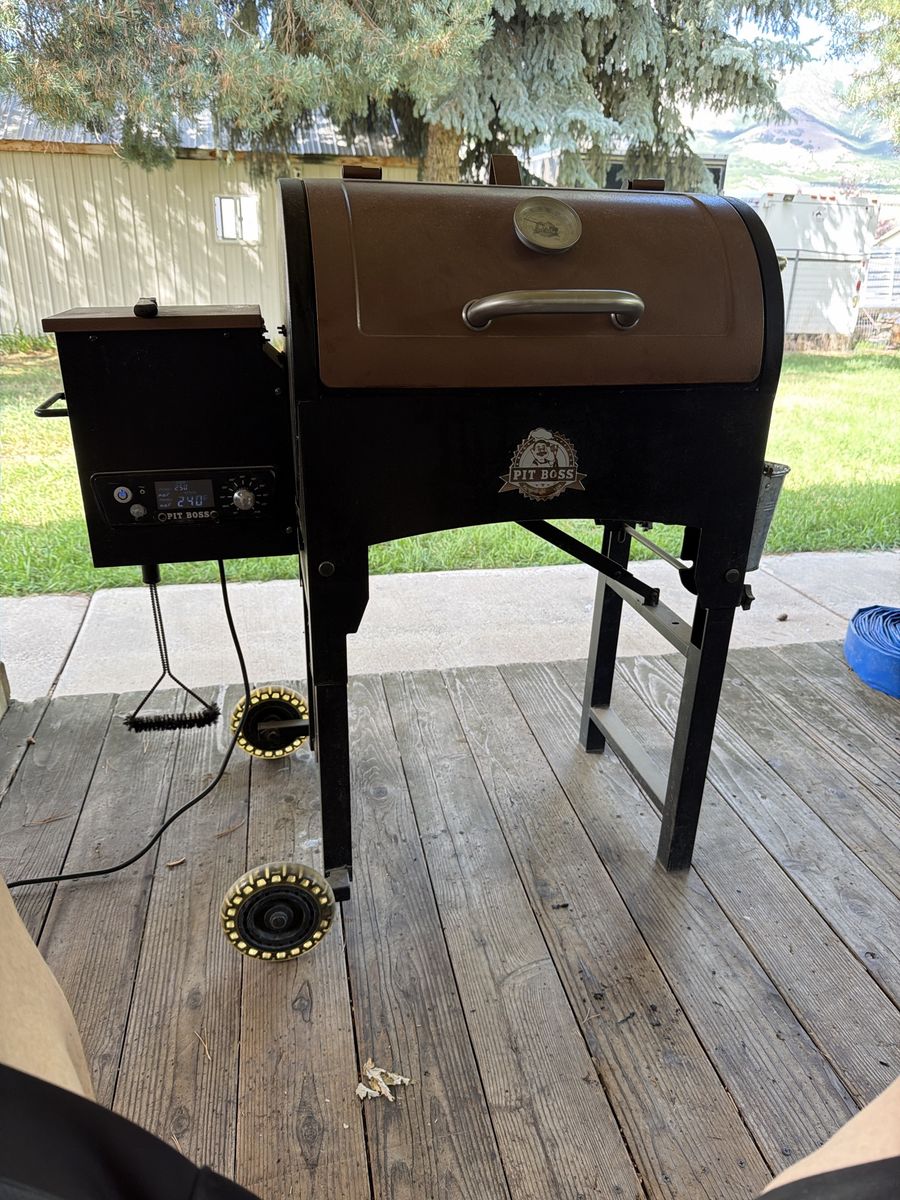 For sale pit Boss Smoker