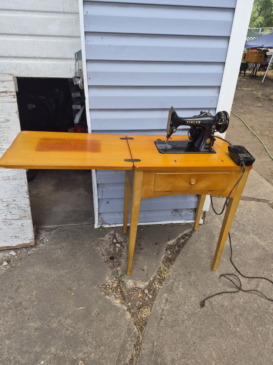 Antique singer sewing machine
