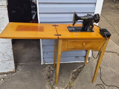 Antique singer sewing machine