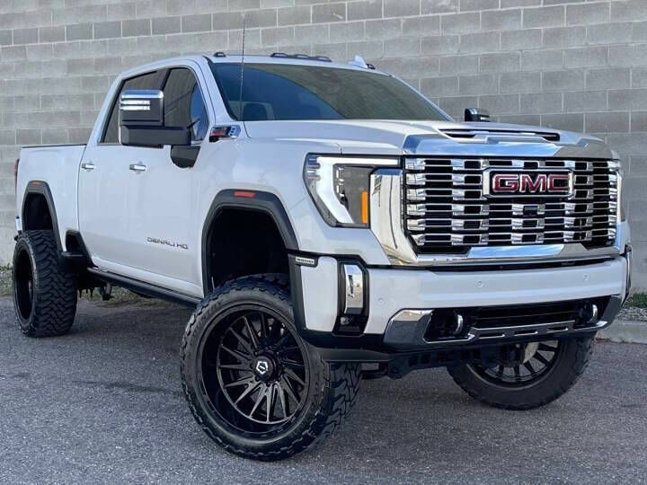 2024 GMC Sierra 3500HD Denali