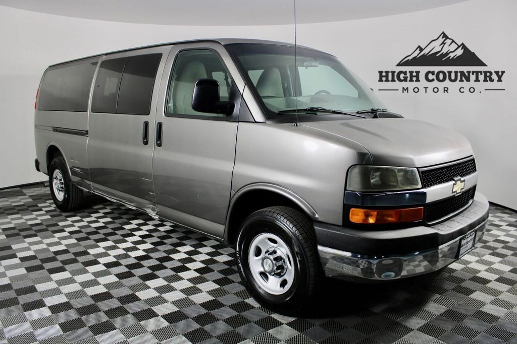 2010 CHEVROLET EXPRESS LT 3500