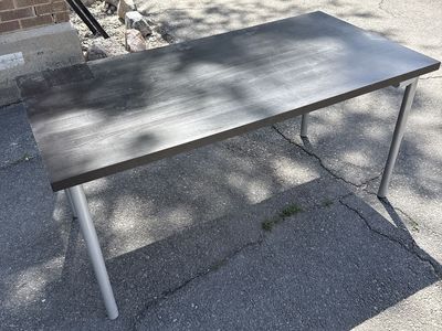 Modern Gray Desk/Table with Metal Legs - Versatile Home Office Furniture