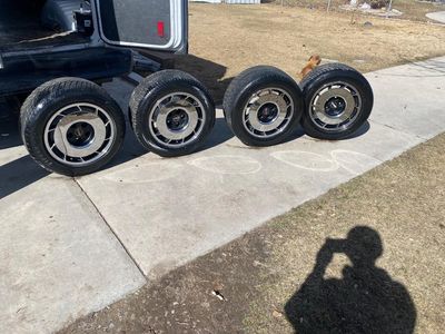 Tires chevrole corvette c4
