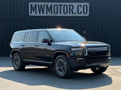 2025 Rivian R1S Adventure