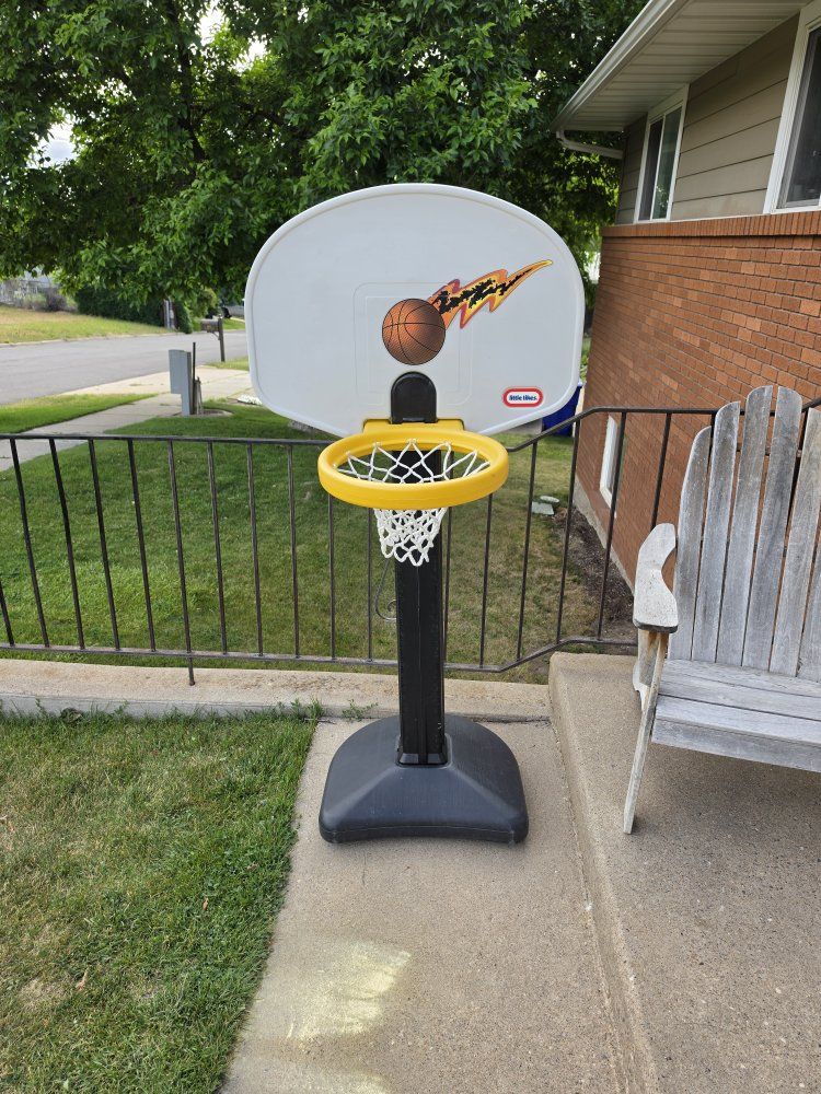 Little Tikes Easy Score Basketball Hoop Set for Kids - Adjustable Height, Portable Base