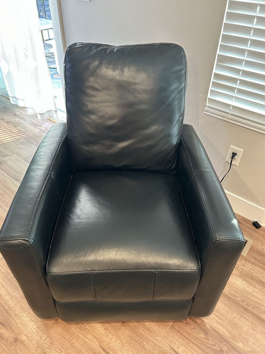 Black Leather Recliner