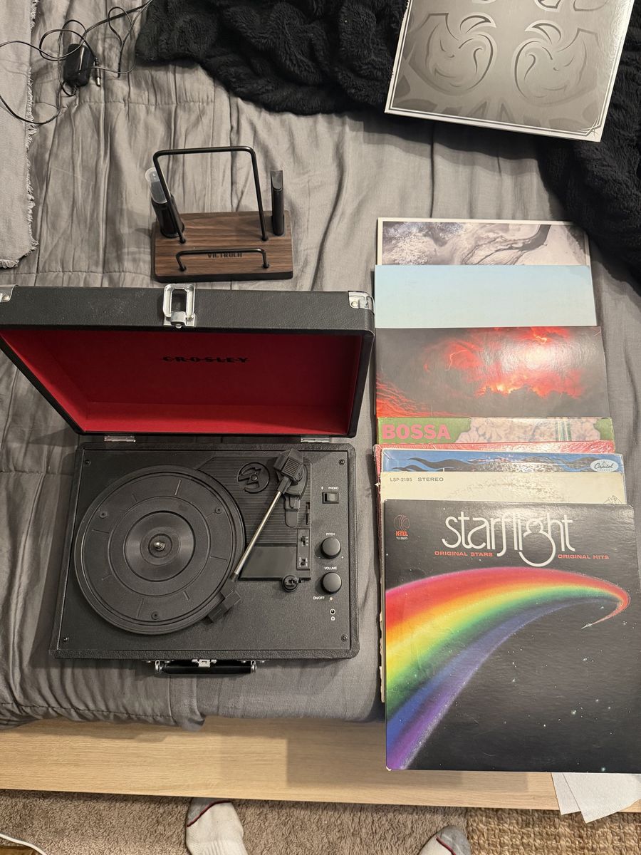 Crosley Record player bundle