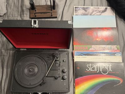 Crosley Record player bundle