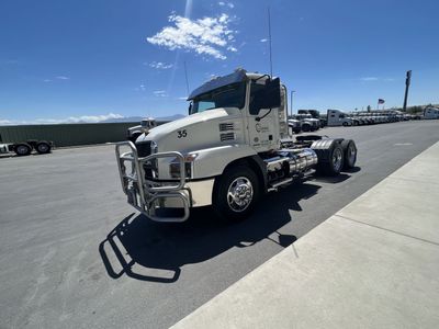 2020 Mack Anthem Day Cab - MP8 505HP - Wet Kit - 158K Miles 40K Air Ride