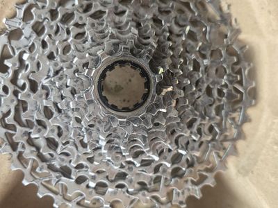 XPLR 12-speed Sram Rival AXS Drivetrain