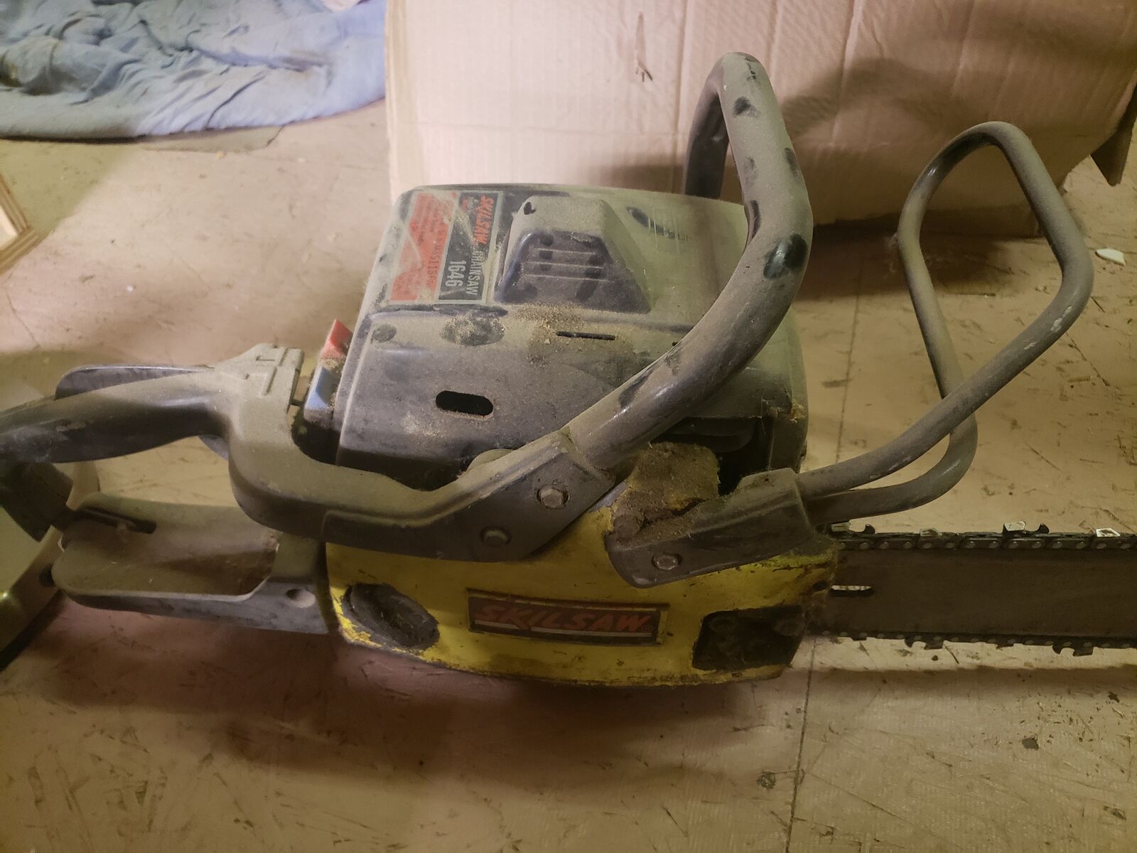 20" bar chainsaw