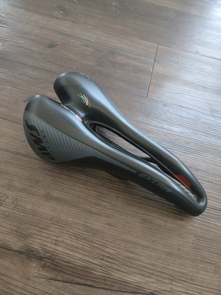 Selle SMP Extra saddle