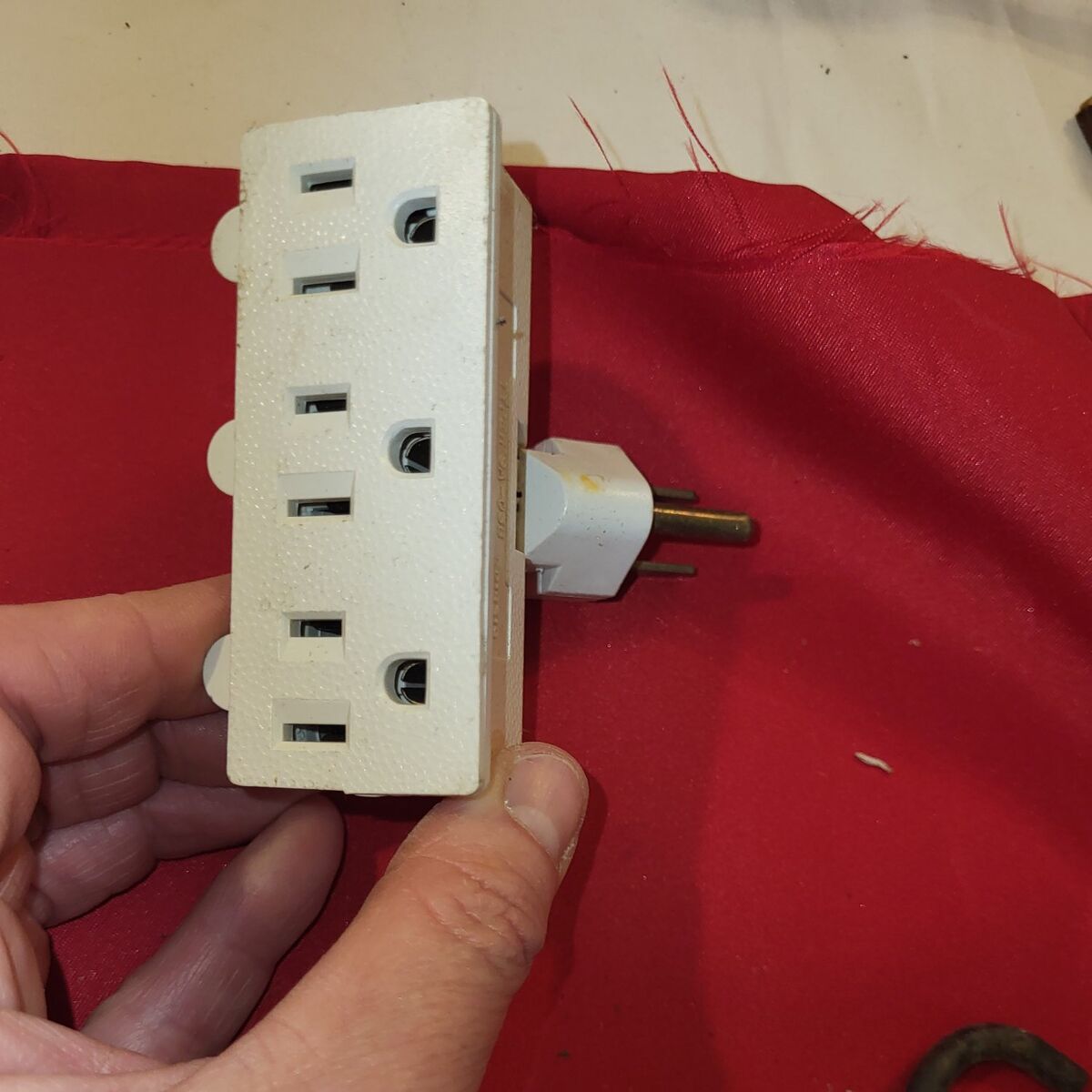 Tripple Plug Electrical Outlet