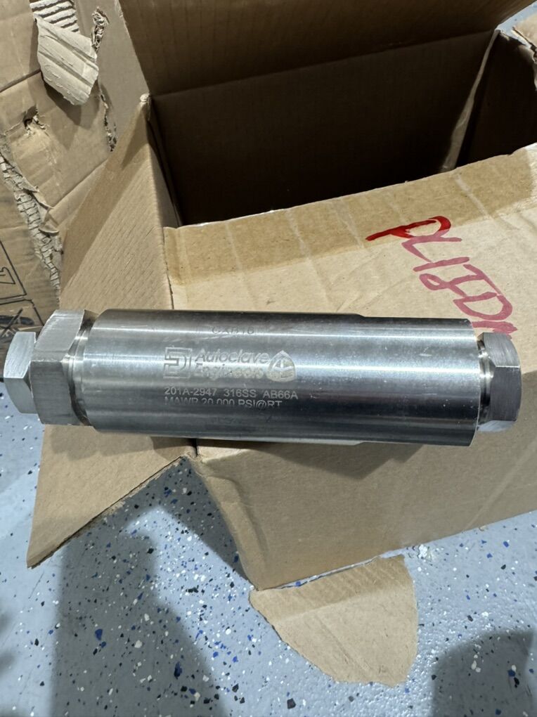 Autoclave Engineers CXB16 Ball Check Valve