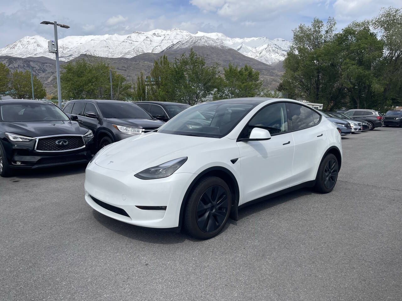 2024 Tesla Model Y Long Range