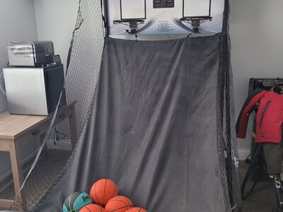 Classic Sport Basketball Hoop Shooting Game