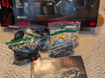 LEGO Technic The Batman - Batmobile 42127 - USED