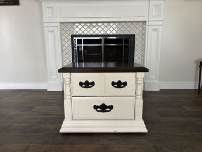 Nightstand Cream farmhouse Look 29 Wide