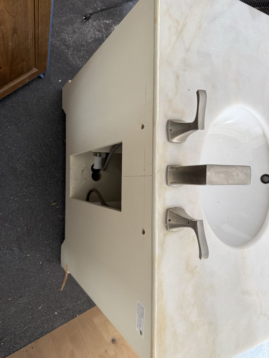 Main image 4