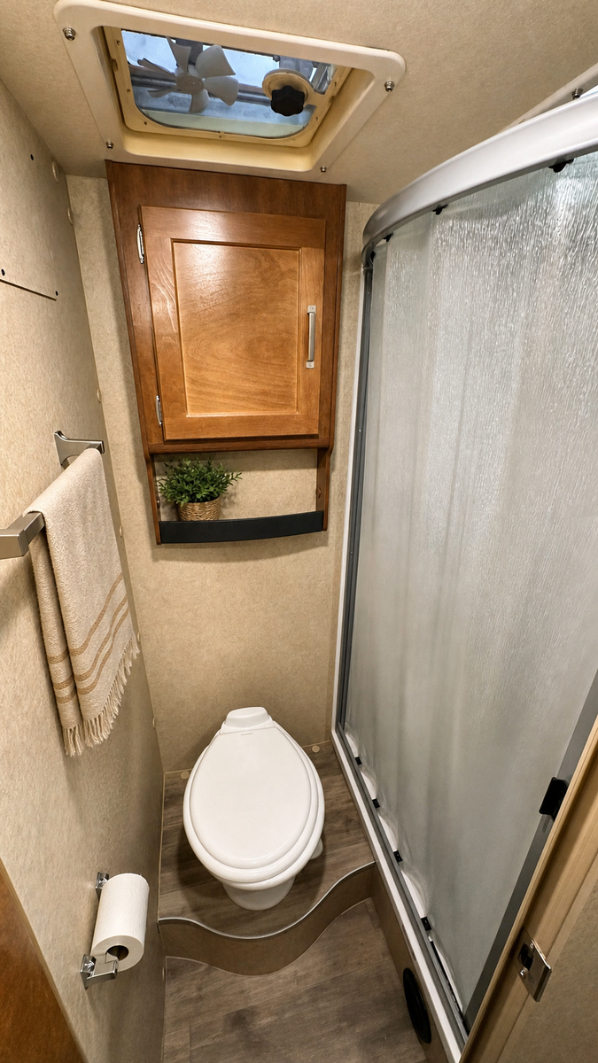 Main image 15