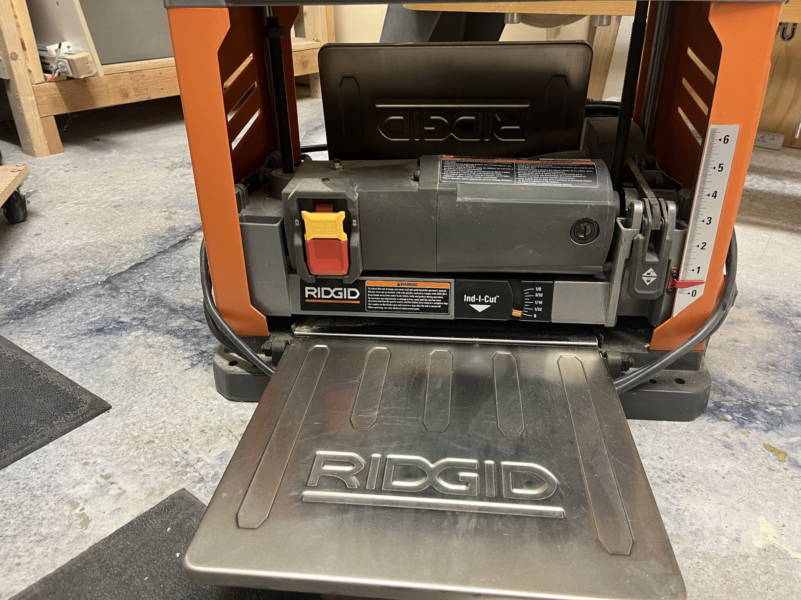 Ridgid 13 inch planer
