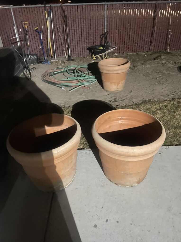 Planter Pots (3)