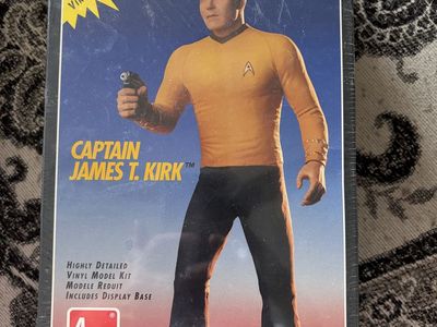 Star Trek AMT/ERTL 12" Vinyl Figure Model Kits - Kirk, McCoy, Scott - New, Sealed