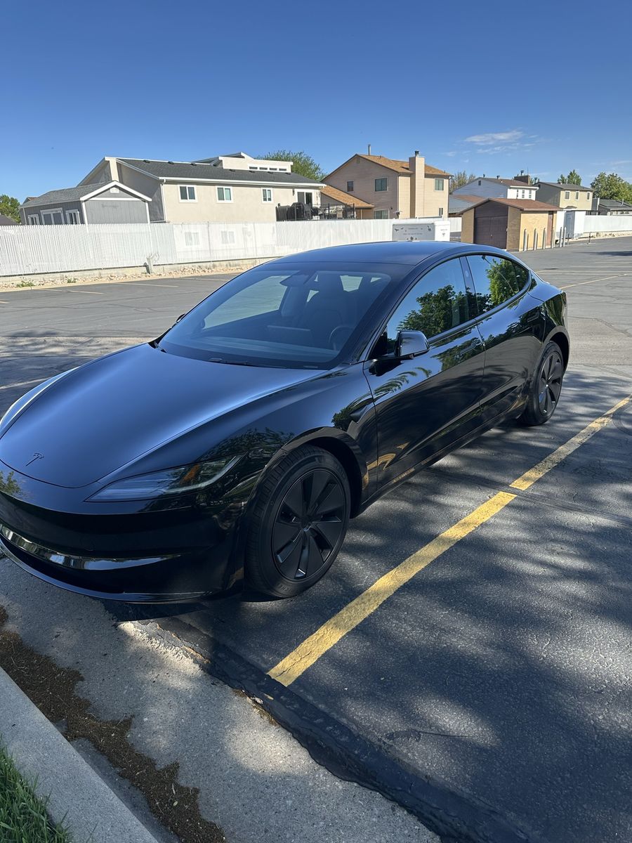 2026 Tesla Model 3 Premium