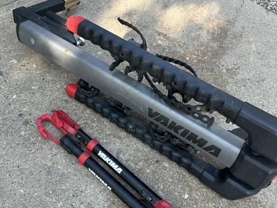 Yakima Swing Away Hitch Bike Rack 4-Bike Capacity with Tube Top Adapter Bars