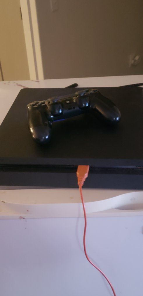 Ps4 Slim & Xbox 1