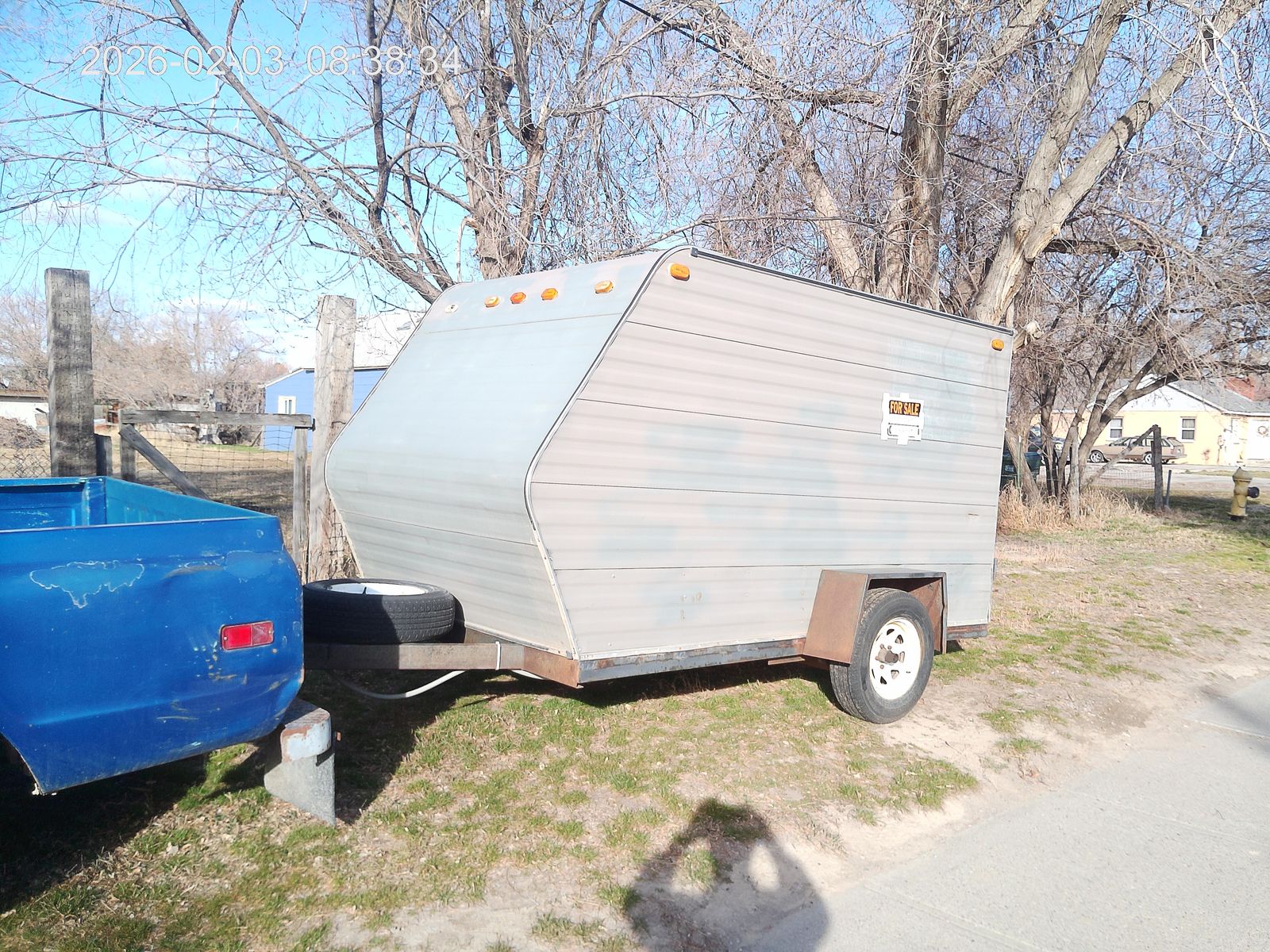 Enclosed insulated trailer