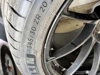 Rear Wheels And Tires Off C6 corvette