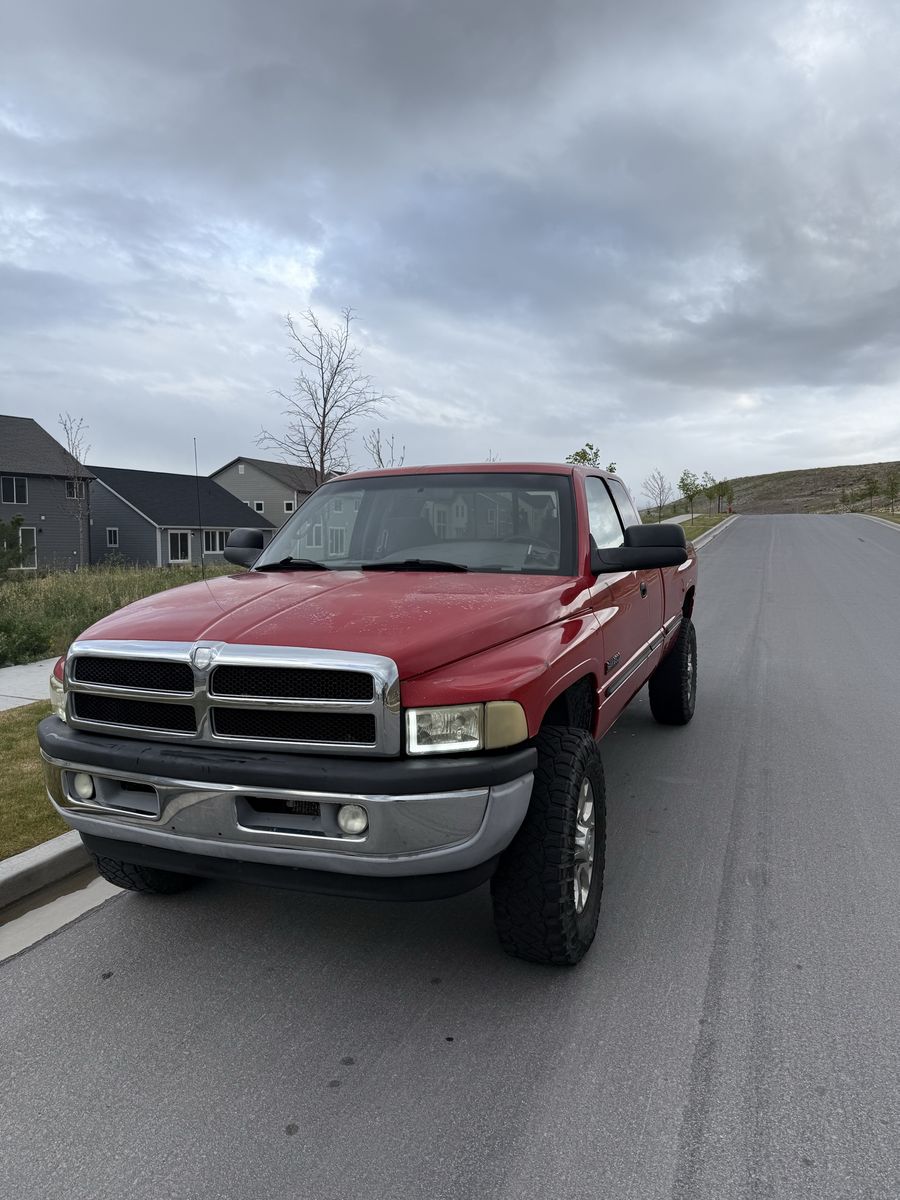 1999 DODGE RAM 2500 Laramie SLT