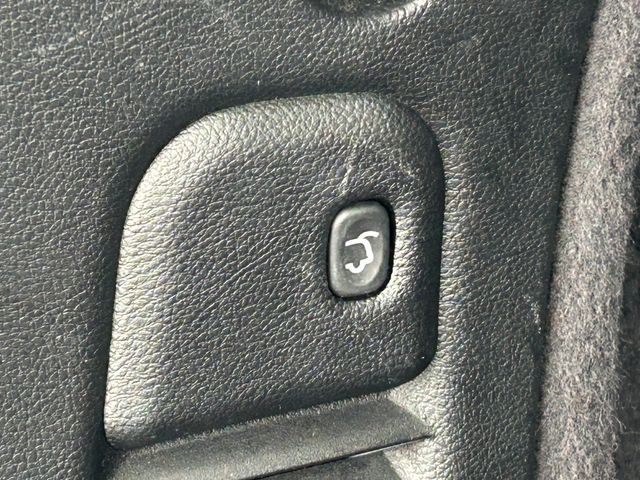 Main image 35