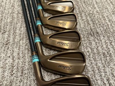 Limited Titleist T-150 Oil Can Irons (4-PW)