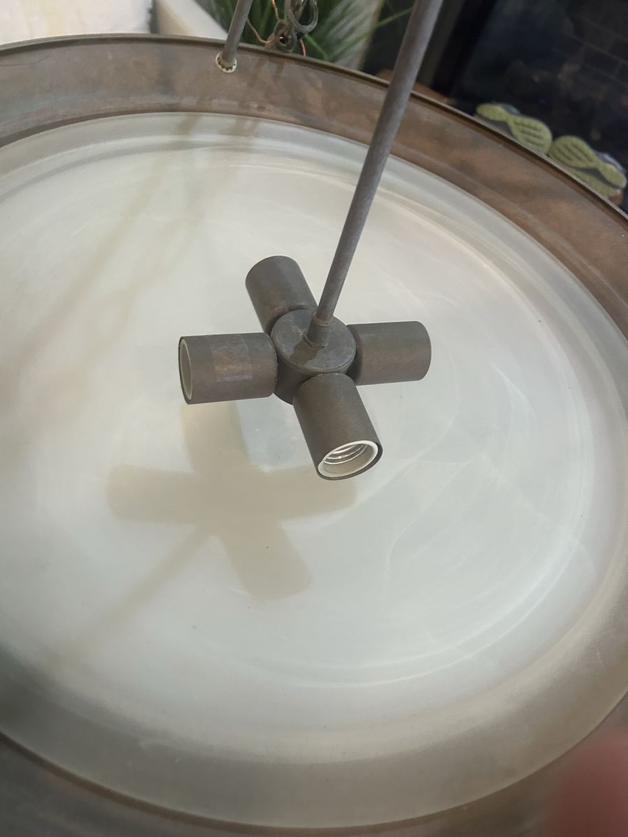 Main image 3