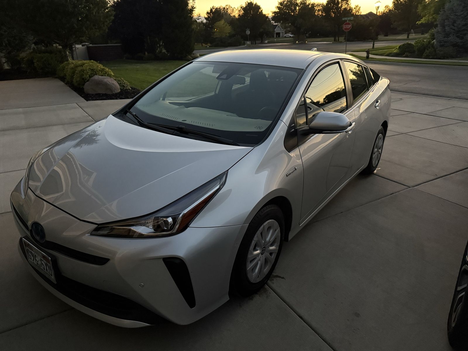 2021 Toyota Prius LE