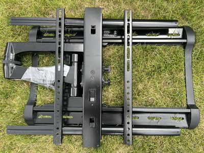 Telescoping heavy duty TV wall mount
